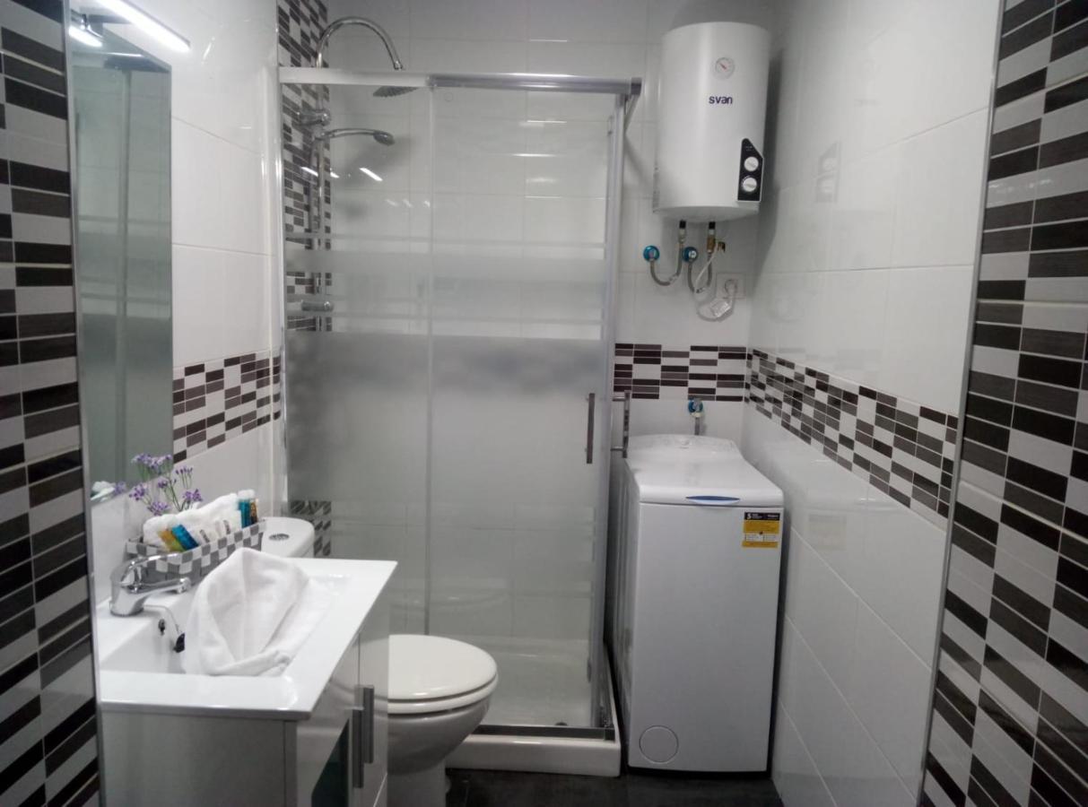Apartament 5' Cc Yumbo San Bartolomé Exteriör bild